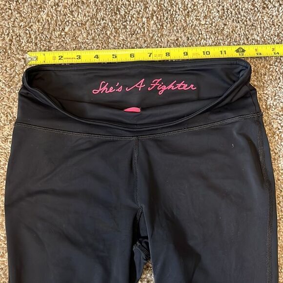 Under Armor Breast Cancer Awareness Leggings - Picture 2 of 4